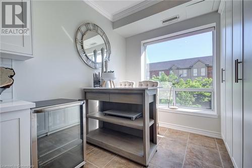 5070 Fairview Street Unit# 209, Burlington, ON - Indoor