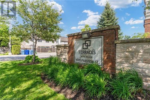 5070 Fairview Street Unit# 209, Burlington, ON - Outdoor