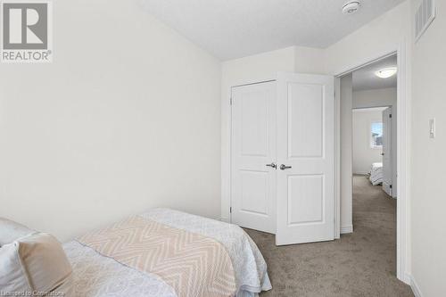 15B Bingham Road, Hamilton, ON - Indoor Photo Showing Bedroom