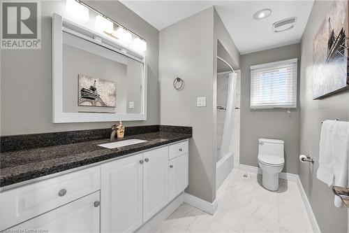 1151 Lockhart Road, Burlington, ON - Indoor Photo Showing Bathroom