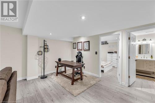 20 Lampman Drive, Hamilton, ON - Indoor