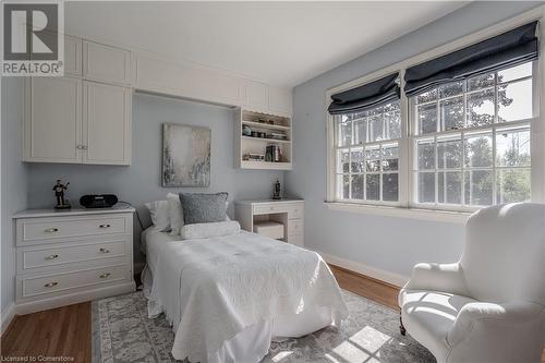 2142 Side Road 1, Burlington, ON - Indoor Photo Showing Bedroom