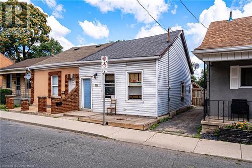 Street parking available in front. - 289 Wilson Street, Hamilton, ON - Outdoor