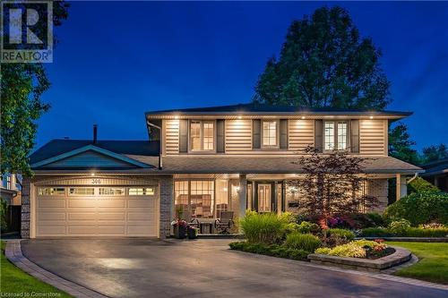 306 Oakwood Court, Burlington, ON - Outdoor With Facade