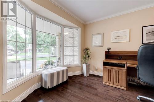 306 Oakwood Court, Burlington, ON - Indoor Photo Showing Other Room