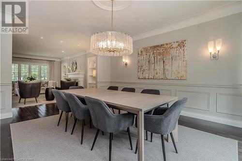 4016 Lantern Lane, Burlington, ON - Indoor Photo Showing Dining Room