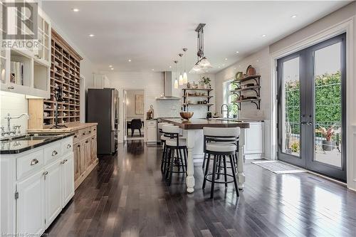 4016 Lantern Lane, Burlington, ON - Indoor Photo Showing Dining Room