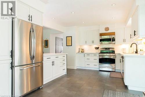 291 Appleby Road, Hamilton, ON - Indoor Photo Showing Kitchen With Upgraded Kitchen