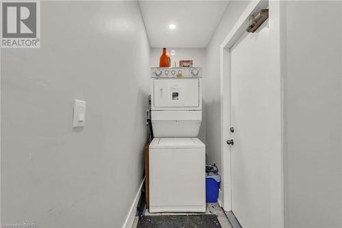 6 Greig Street, Hamilton, ON - Indoor Photo Showing Laundry Room