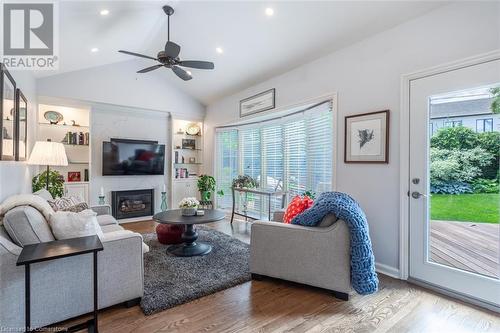 4173 Corrine Court, Burlington, ON - Indoor Photo Showing Living Room With Fireplace