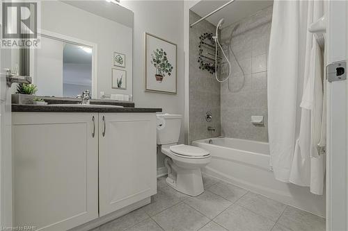 33 Whitmer Street Unit# 216, Milton, ON - Indoor Photo Showing Bathroom