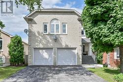 736 TEMPLEMEAD Drive  Hamilton, ON L8W 2V7