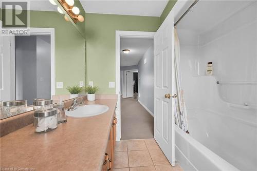 63 Edna Avenue, Hamilton, ON - Indoor Photo Showing Bathroom