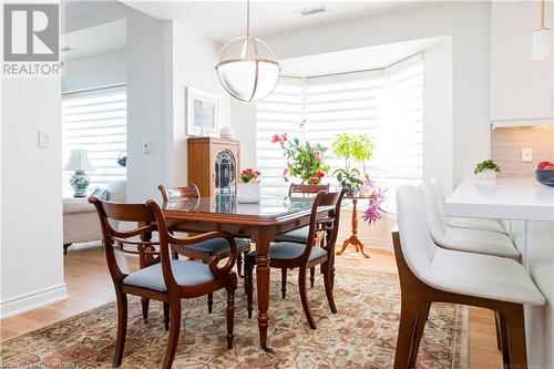 4000 Creekside Drive Unit# 902, Hamilton, ON - Indoor Photo Showing Dining Room