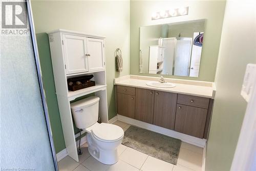 20 Springstead Avenue, Hamilton, ON - Indoor Photo Showing Bathroom