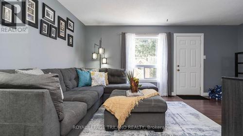 56 - 166 Southdale Road W, London, ON - Indoor Photo Showing Living Room