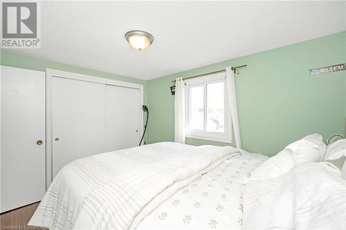 57 Tunis Street, St. Catharines, ON - Indoor Photo Showing Bedroom