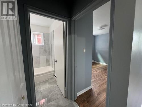 1250 Fennell Avenue E Unit# 4, Hamilton, ON - Indoor