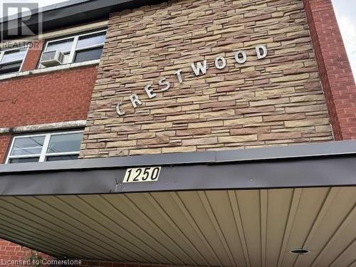 1250 Fennell Avenue E Unit# 4, Hamilton, ON - Outdoor