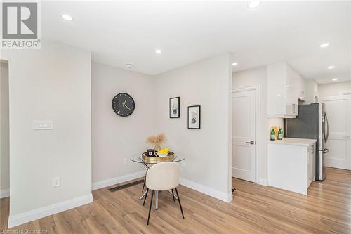 45 Oak Street, Simcoe, ON - Indoor Photo Showing Kitchen