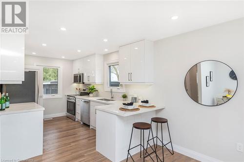 45 Oak Street, Simcoe, ON - Indoor Photo Showing Kitchen