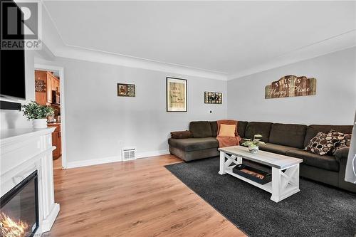 9127 Twenty Road, Glanbrook, ON - Indoor Photo Showing Living Room With Fireplace