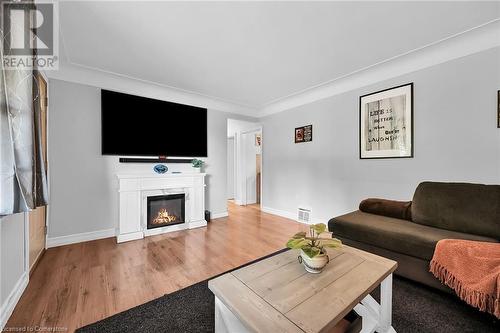 9127 Twenty Road, Glanbrook, ON - Indoor Photo Showing Living Room With Fireplace