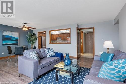 99 Donn Avenue Unit# 705, Stoney Creek, ON - Indoor Photo Showing Living Room