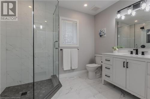 345 Prince'S Street, Fergus, ON - Indoor Photo Showing Bathroom