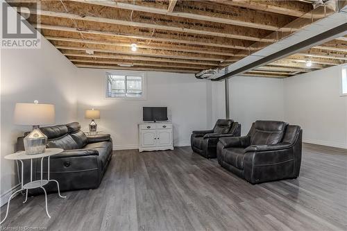 345 Prince'S Street, Fergus, ON - Indoor Photo Showing Basement