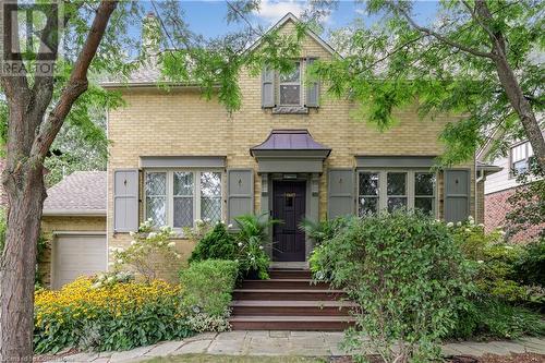 Character home in the heart of Downtown - 607 Locust Street, Burlington, ON - Outdoor