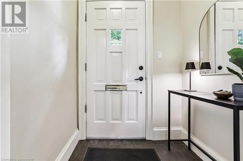 Inviting foyer - 607 Locust Street, Burlington, ON - Indoor Photo Showing Other Room