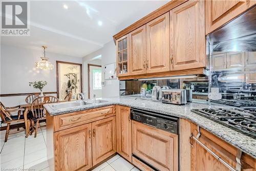 100 Quigley Road Unit# 41, Hamilton, ON - Indoor Photo Showing Kitchen With Double Sink