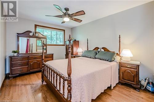 100 Quigley Road Unit# 41, Hamilton, ON - Indoor Photo Showing Bedroom