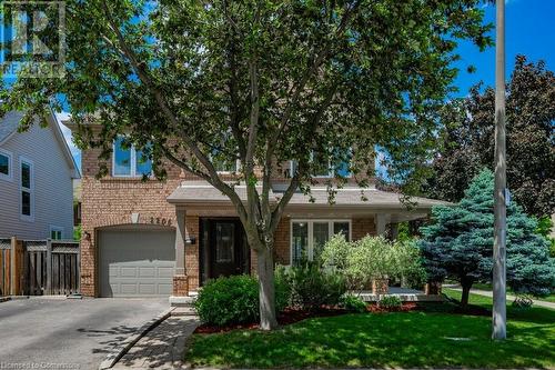 2206 Birchleaf Lane, Burlington, ON - Outdoor With Facade