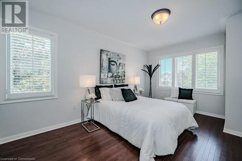 2206 Birchleaf Lane, Burlington, ON - Indoor Photo Showing Bedroom