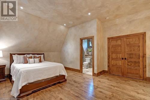 2613 Homestead Drive, Burlington, ON - Indoor Photo Showing Bedroom