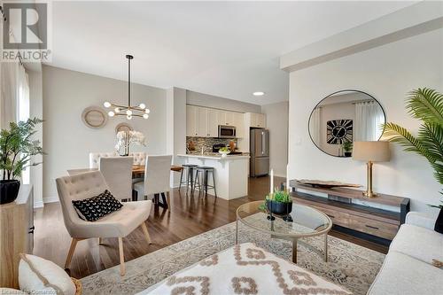 45 Royal Winter Drive Unit# 35, Binbrook, ON - Indoor Photo Showing Living Room