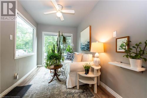 264 Beach Boulevard, Hamilton, ON - Indoor