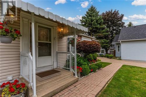 10 Silverbirch Boulevard, Mount Hope, ON - Outdoor With Exterior