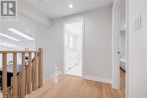 313 Silvana Crescent, Burlington, ON - Indoor Photo Showing Other Room