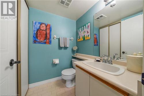 Second bathroom - 1270 Maple Crossing Boulevard Unit# 204, Burlington, ON - Indoor Photo Showing Bathroom