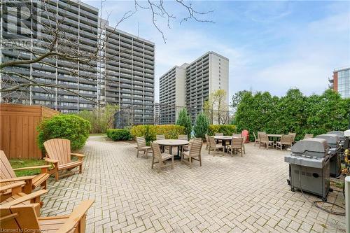 1270 Maple Crossing Boulevard Unit# 204, Burlington, ON - Outdoor