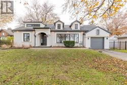 56 MOUNTAIN BROW Boulevard  Hamilton, ON L8T 1A4