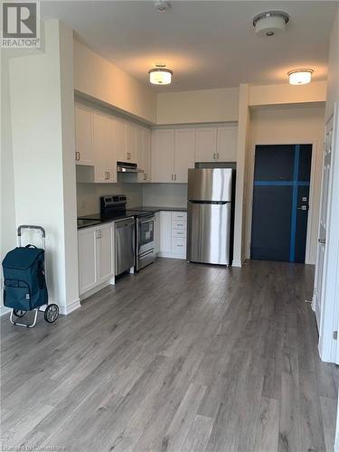 200 Lagerfeld Drive Unit# 1108, Brampton, ON - Indoor Photo Showing Kitchen With Stainless Steel Kitchen