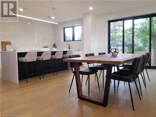 5427 Anthony Place, Burlington, ON - Indoor Photo Showing Dining Room