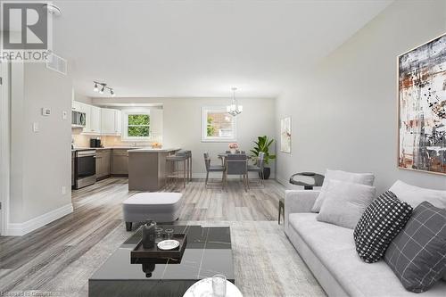 38 Viewpoint Avenue, Hamilton, ON - Indoor Photo Showing Living Room