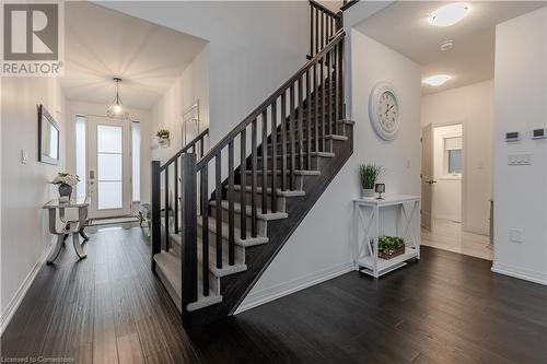 4063 Healing Street, Beamsville, ON - Indoor Photo Showing Other Room