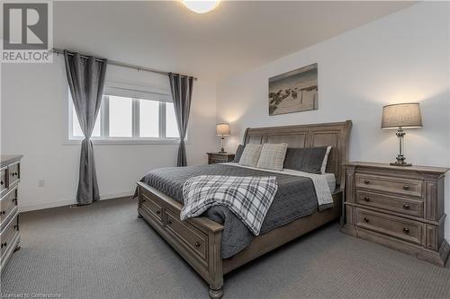 4063 Healing Street, Beamsville, ON - Indoor Photo Showing Bedroom