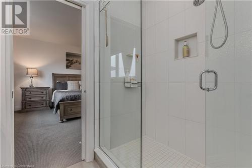 4063 Healing Street, Beamsville, ON - Indoor Photo Showing Bathroom